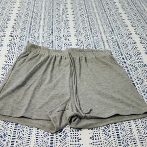 NWT gray shorts. Size L.